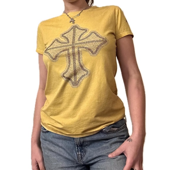 Y2K cross tee shirt - Picture 2 of 6